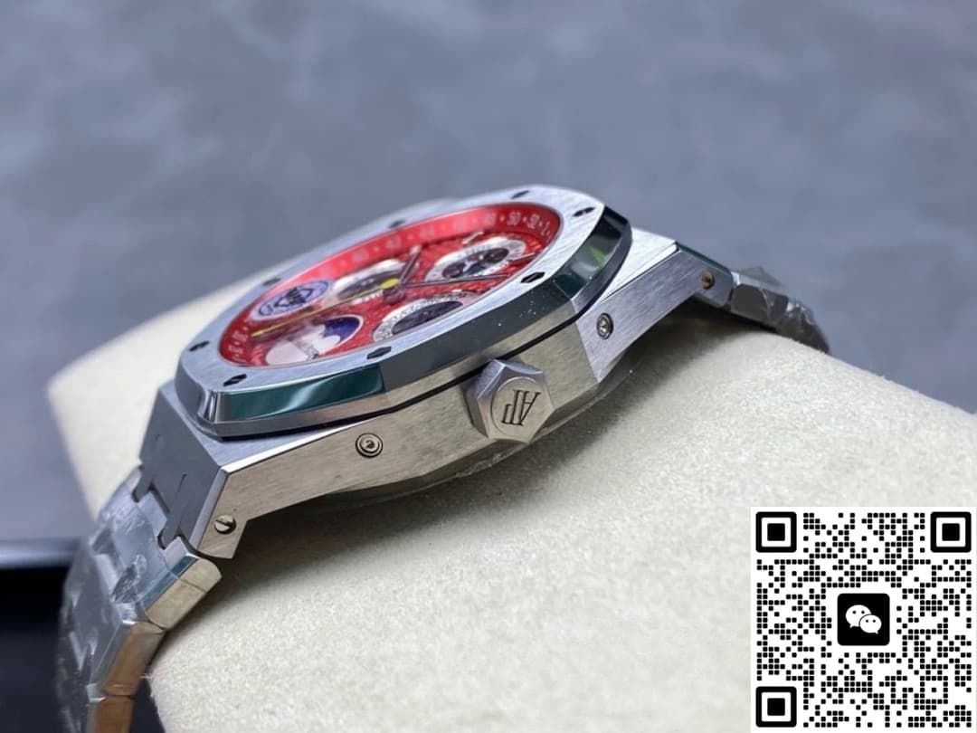Audemars Piguet Royal Oak 26674ST.OO.1320ST.01 APS Factory Day display