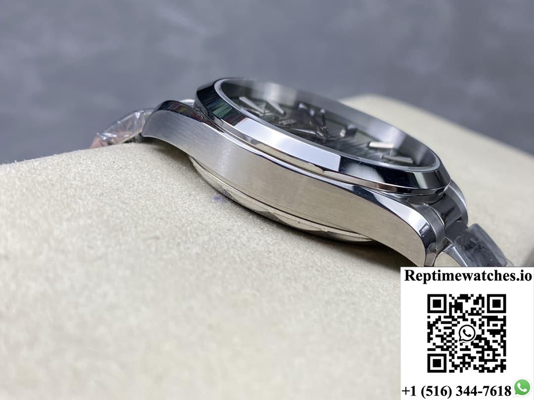 Omega Seamaster 220.10.38.20.10.003 N1 factory transparent case back