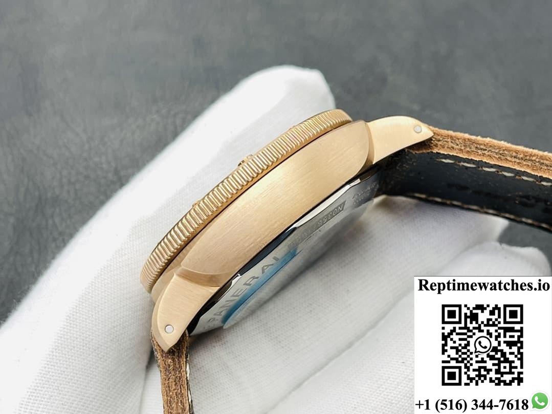 Panerai Submersible PAM00382 VS Factory Leather strap