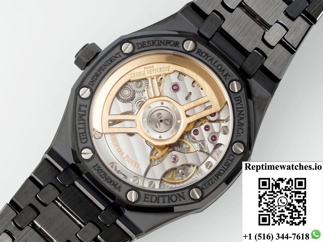 Audemars Piguet Royal Oak 15500 APS factory transparent case back
