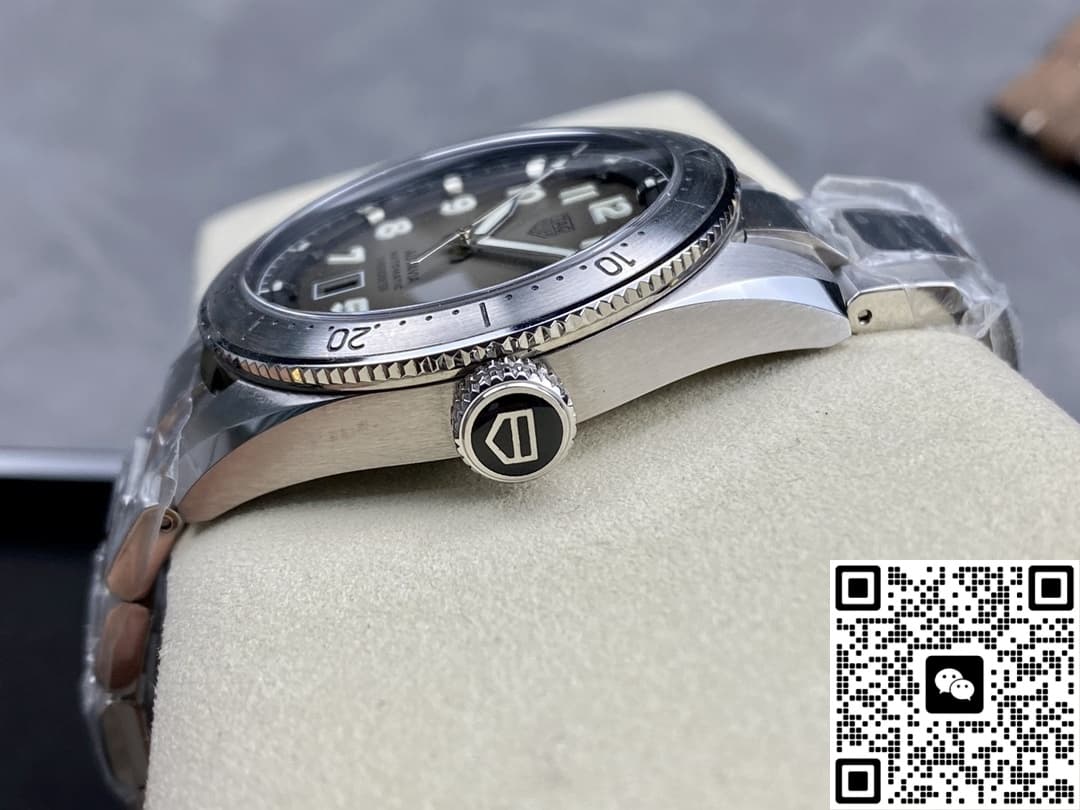 TAG Heuer AUTAVIA WBE5114.EB0173 stainless steel case