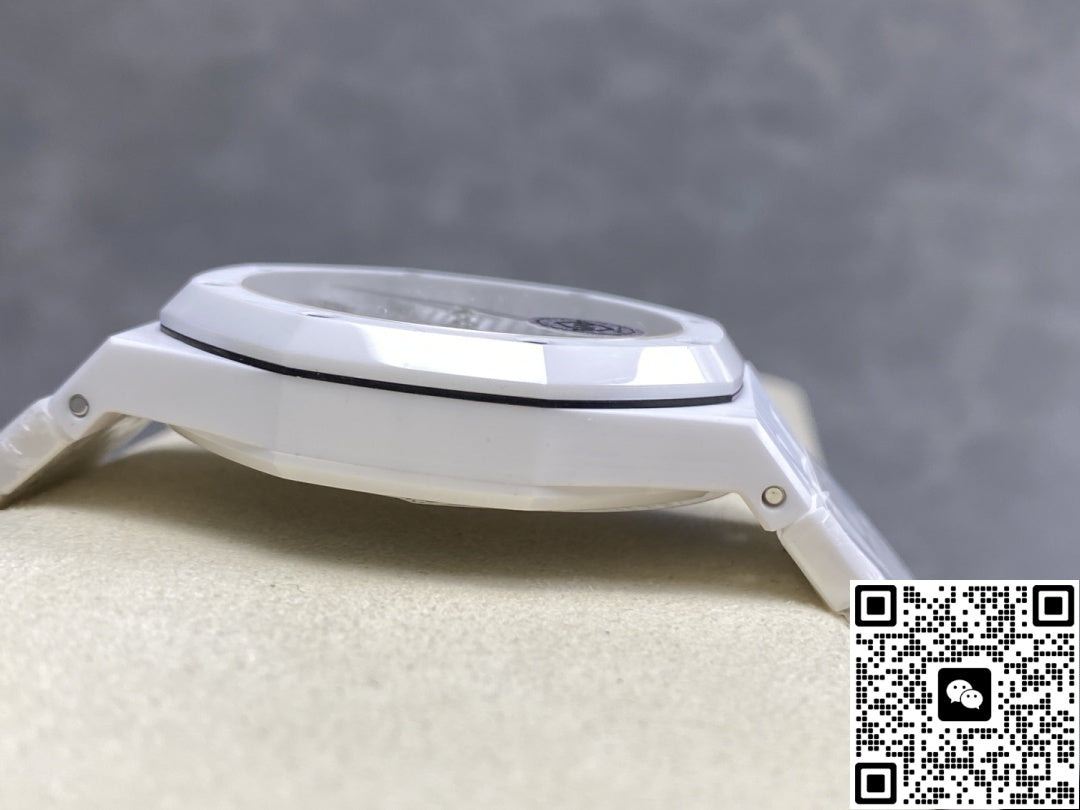 Audemars Piguet Royal Oak 15500 APS Factory Date Display