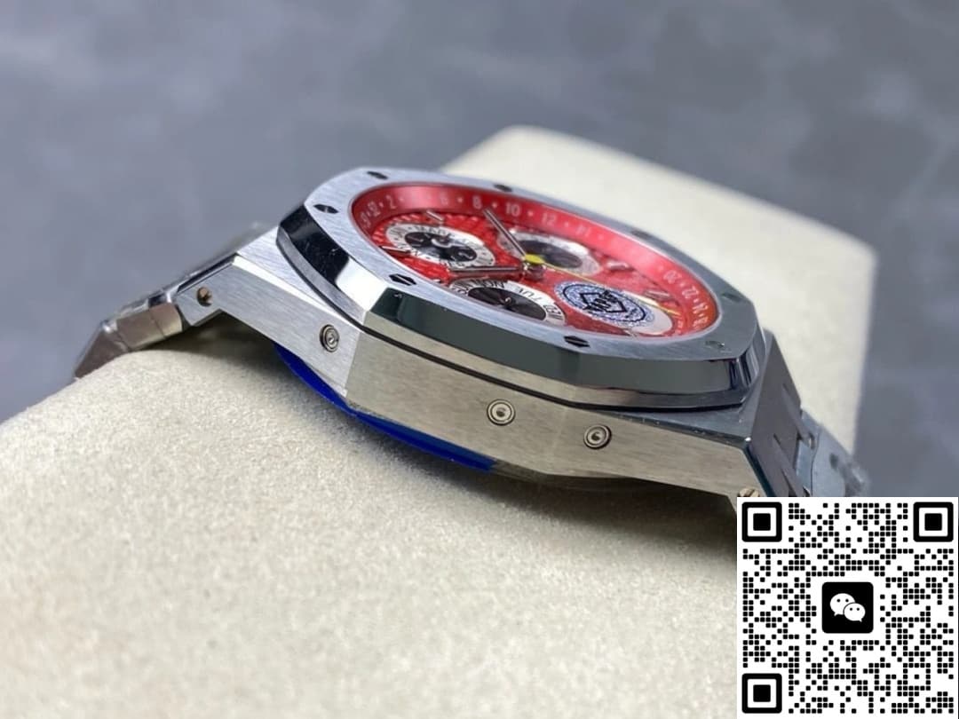 Audemars Piguet Royal Oak 26674ST.OO.1320ST.01 APS Factory Day display
