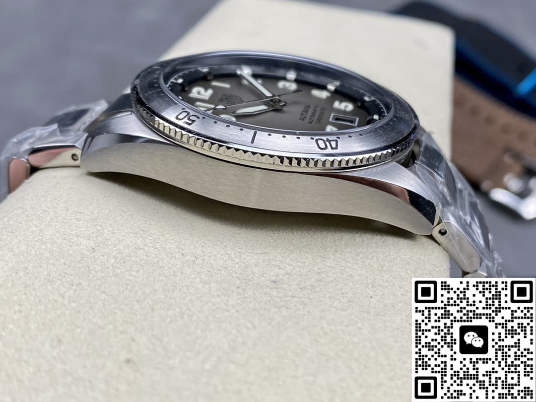 TAG Heuer AUTAVIA WBE5114.EB0173 stainless steel case