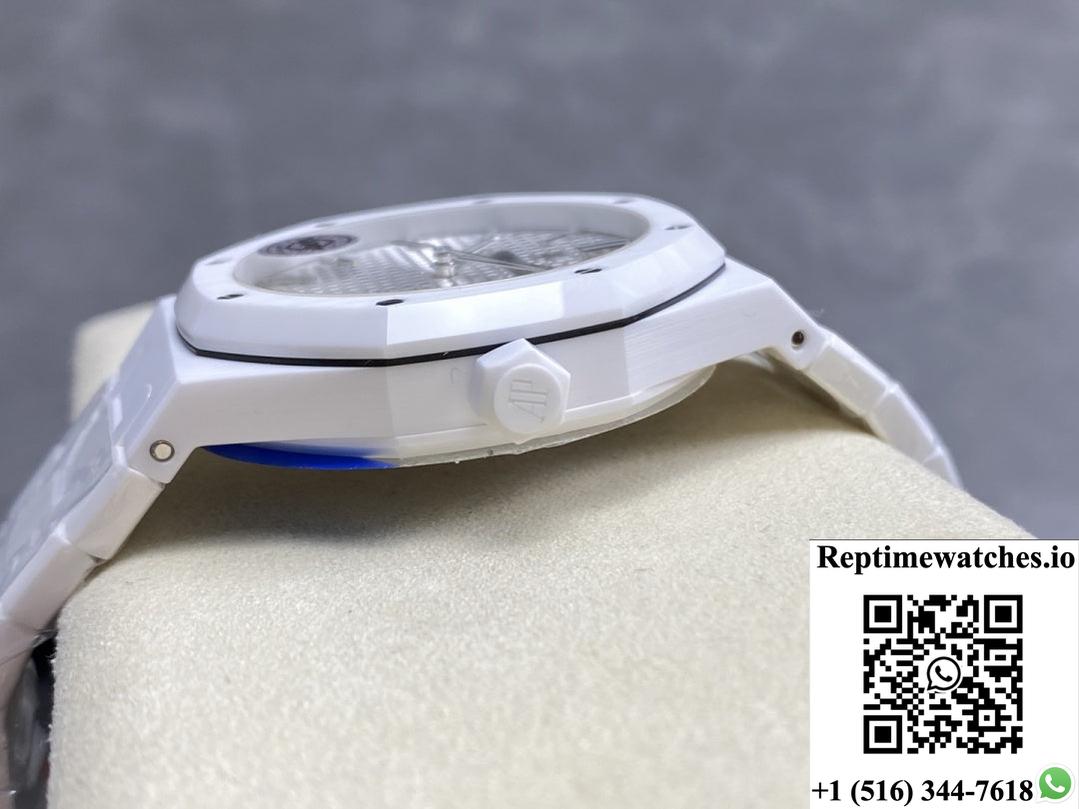 Audemars Piguet Royal Oak 15500 APS Factory Date Display