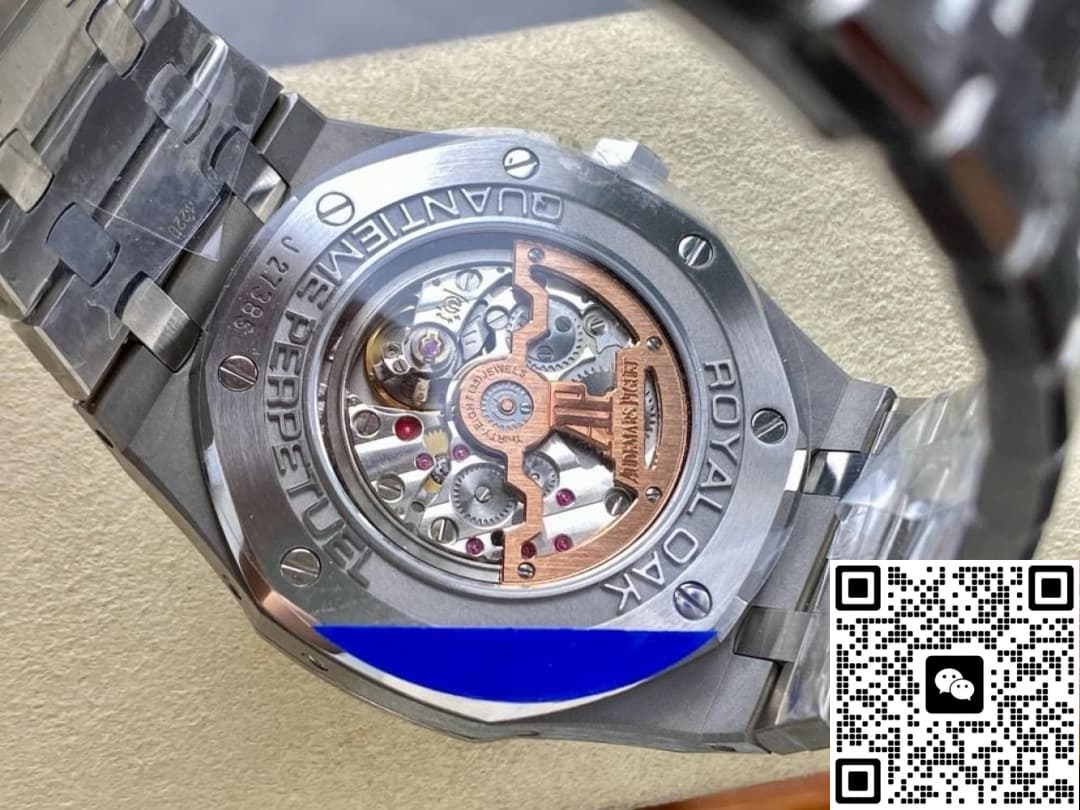 Audemars Piguet Royal Oak 26674ST.OO.1320ST.01 APS Factory Day display