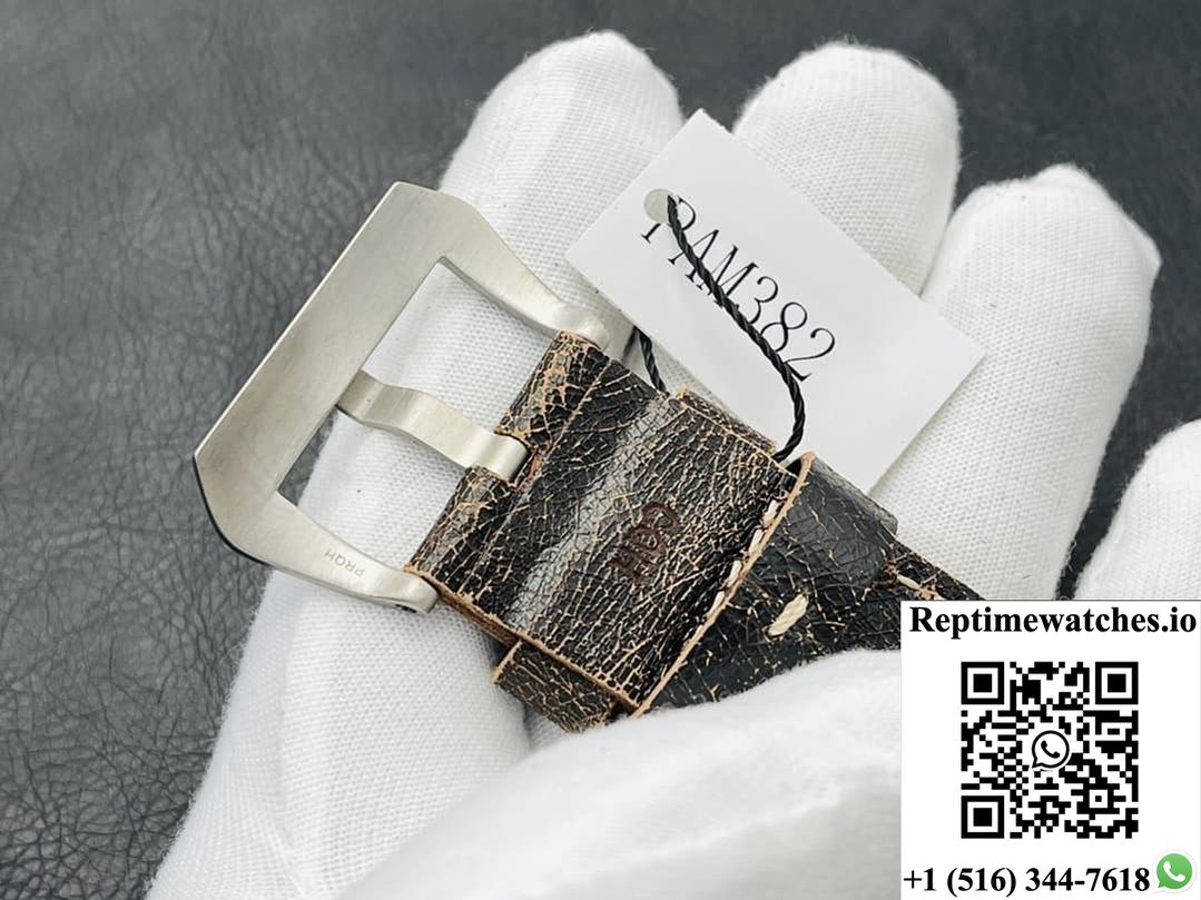 Panerai Submersible PAM00382 VS Factory Leather strap