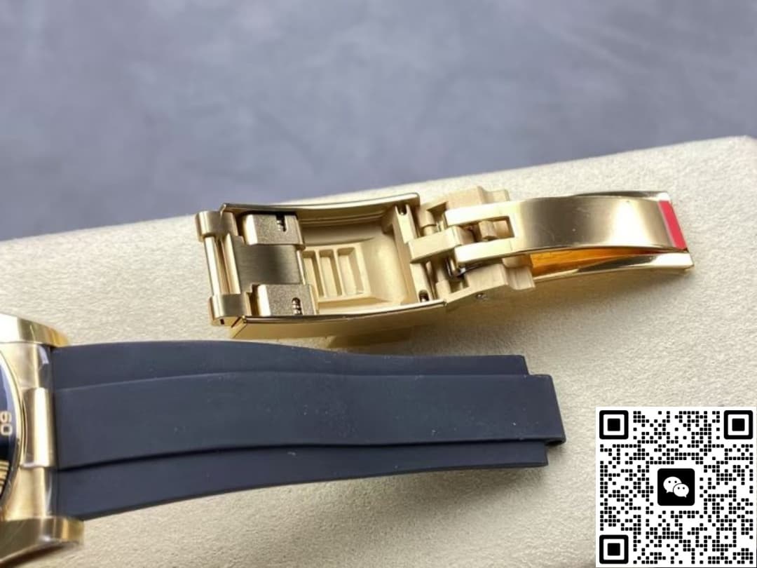Rolex Cosmograph Daytona m126518ln-0010 Clean Factory Rubber Strap