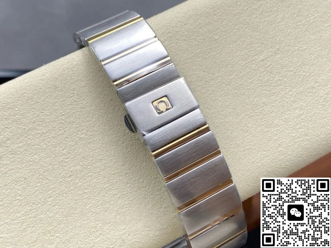 Omega Constellation 123.25.38.21.58.002 M+ Factory Date Display