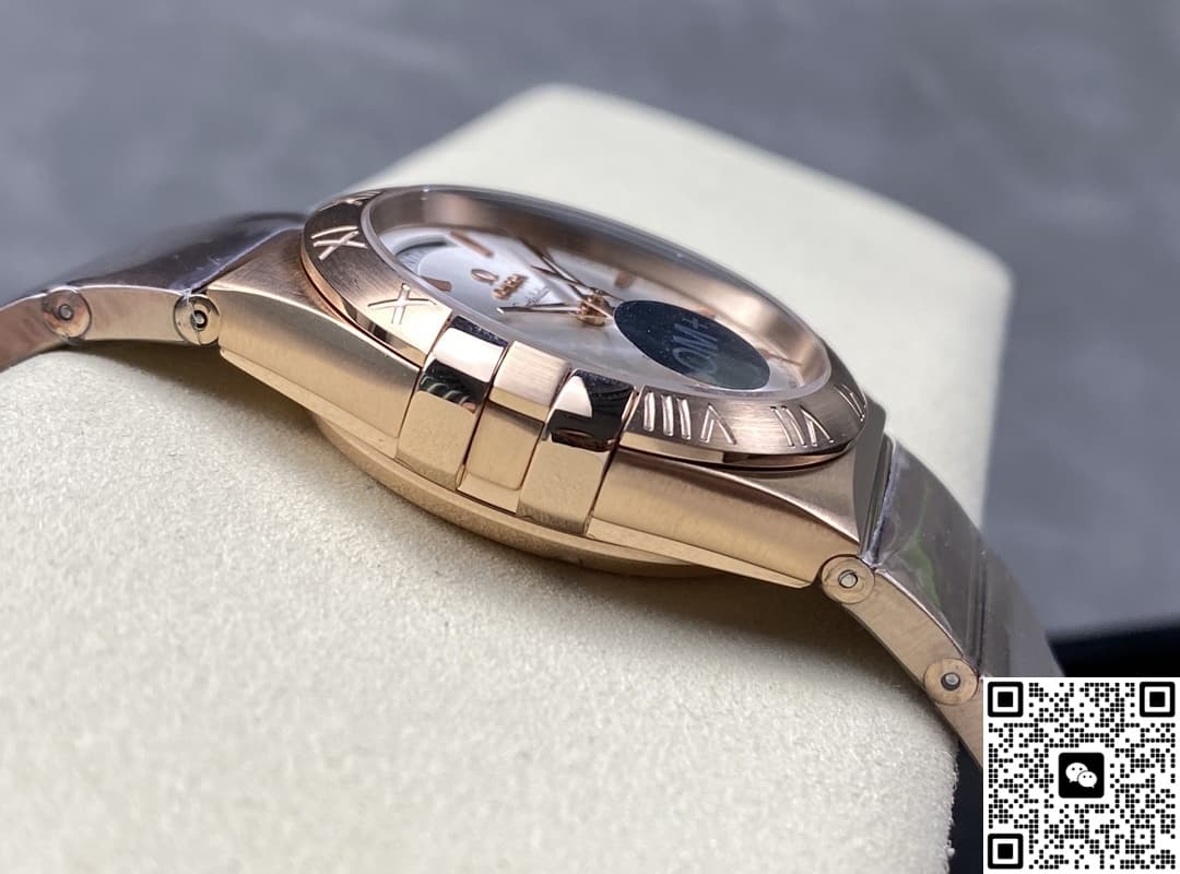 Omega Constellation 123.50.38.22.02.001 OM Factory Date Display