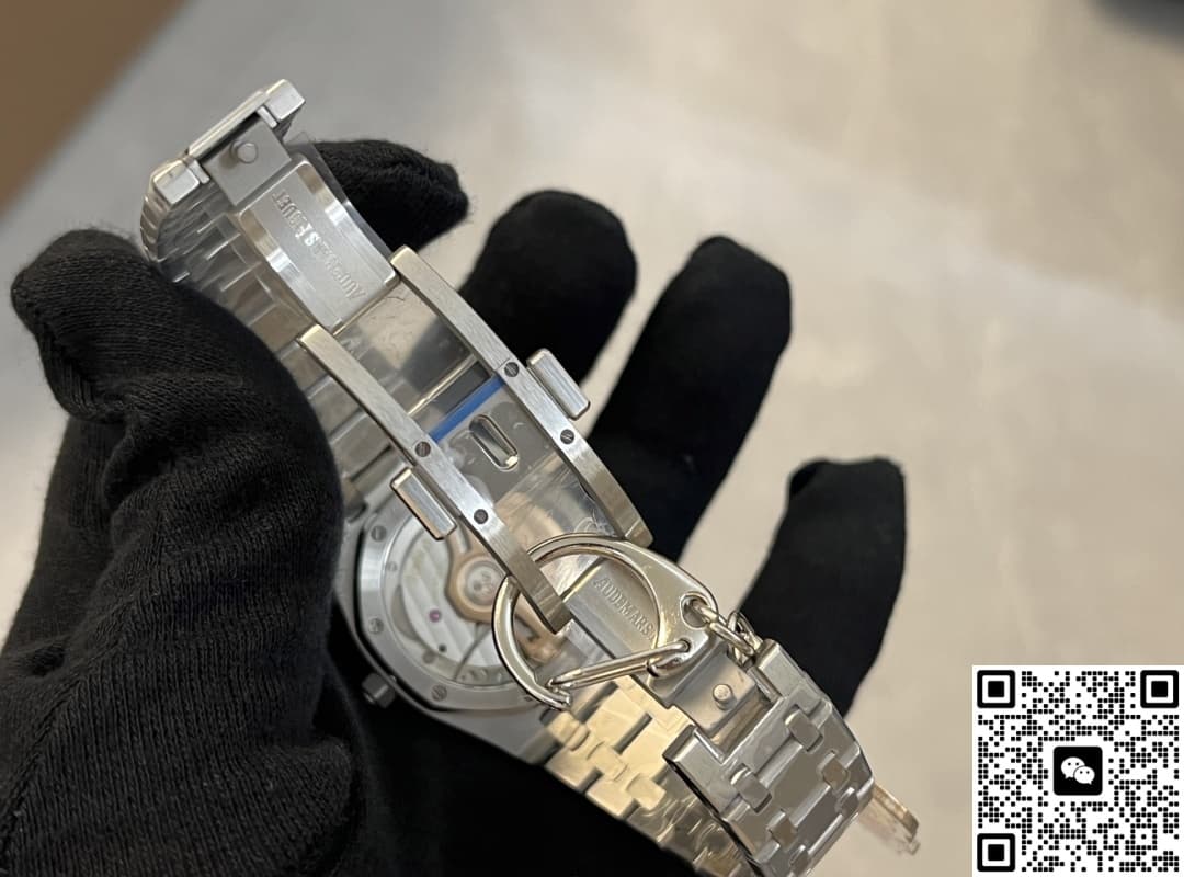 Audemars Piguet Royal Oak Labubu OMF Factory Diamond Bezel