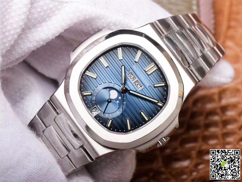 PF Factory Patek Philippe Nautilus 5726/1A-014 Moonphase Blue Gradient Black Dial