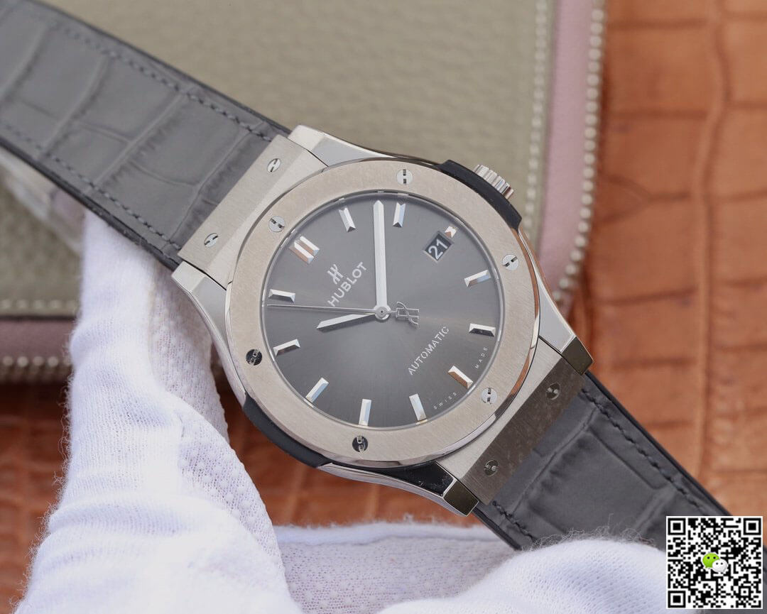 Hublot Classic Fusion 511.NX.7071.LR WWF Factory Dark Gray Dial