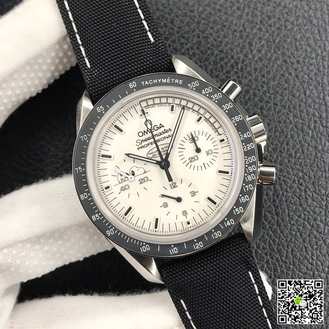 Omega Speedmaster Snoopy Award 311.32.42.30.04.003 OM Factory V2 White Dial