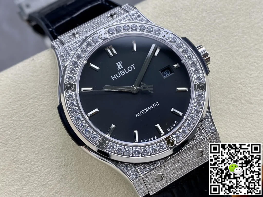 Hublot Classic Fusion 542.NX.1171.LR.1704 42MM HB Factory Diamond Black Dial