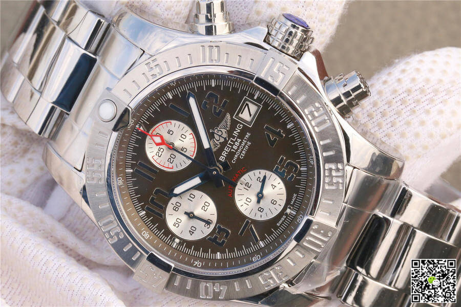 Breitling Avenger II A1338111/F564/170A GF Factory Bituminous Coal Color Dial