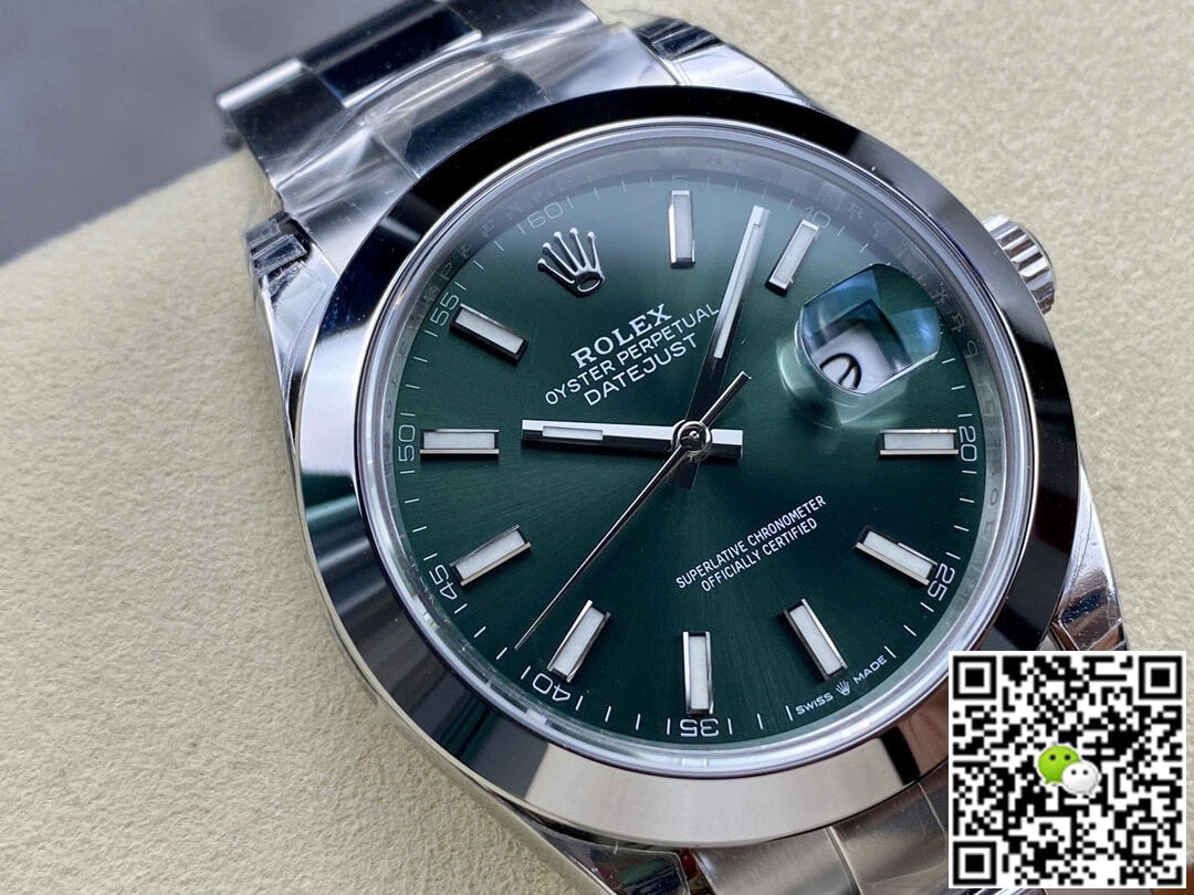 Rolex Datejust M126300-0019 41MM VS Factory Green Dial