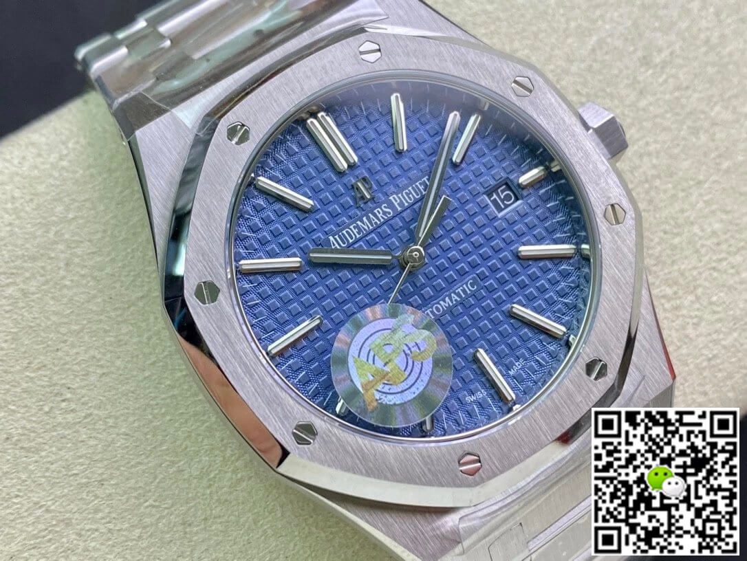 Audemars Piguet Royal Oak 15400ST.OO.1220ST.03 APS Factory Blue Dial