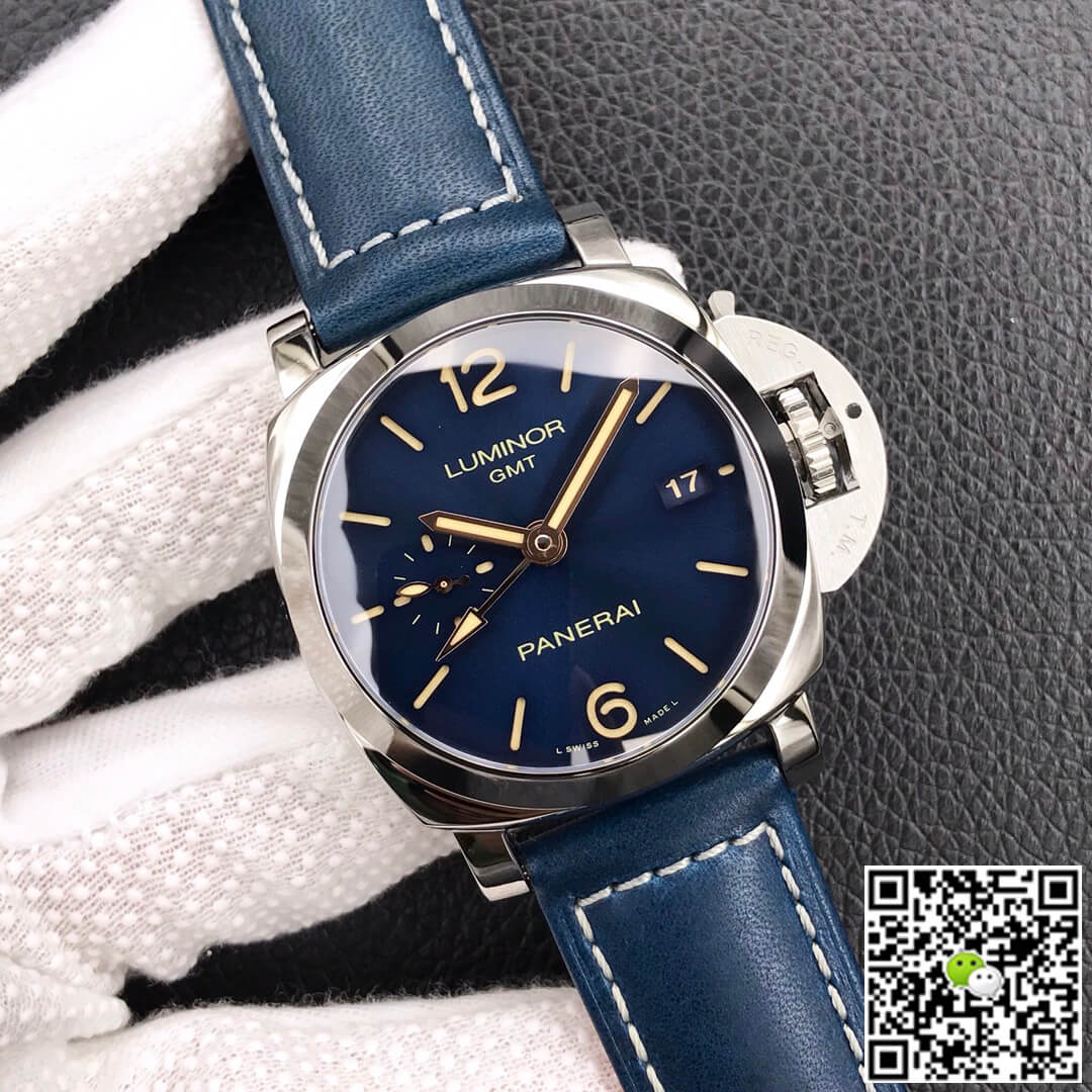 Panerai Luminor 1950 PAM00688 VS Factory Blue Dial