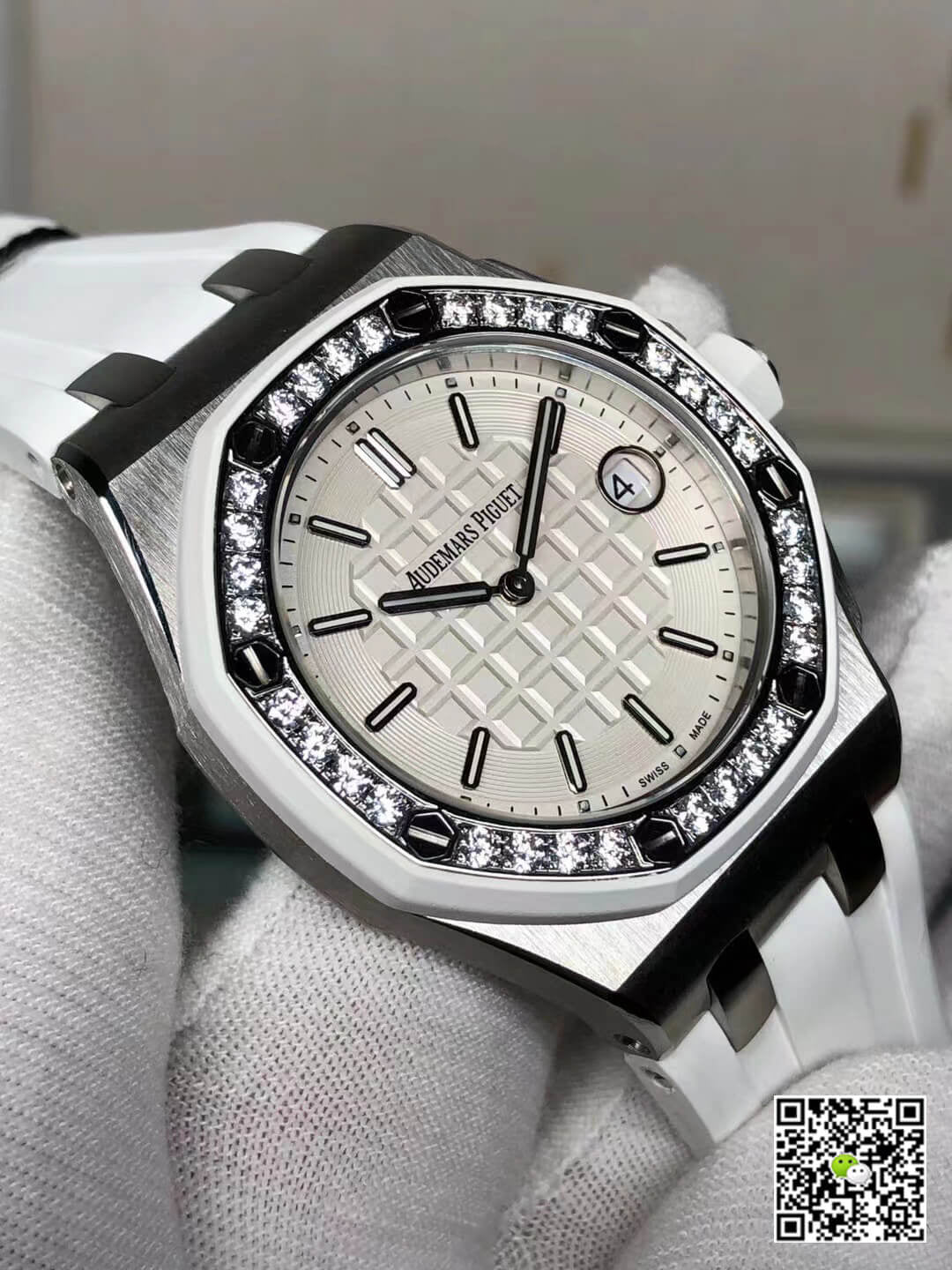 Audemars Piguet Royal Oak Offshore 67540SK.ZZ.A010CA.01 White Dial