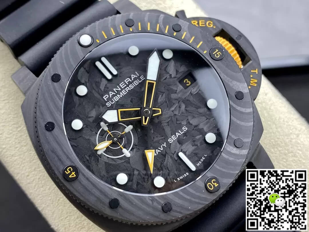 Panerai Submersible PAM1324 VS Factory Carbon Fiber Dial