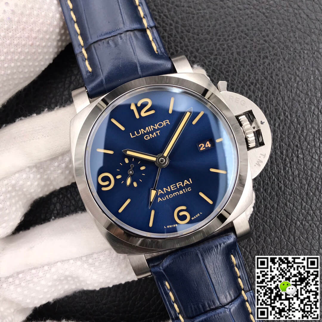 Panerai Luminor GMT PAM01033 VS Factory Dark Blue Dial