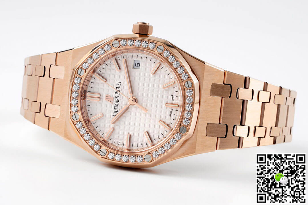 Audemars Piguet Royal Oak 77351OR.ZZ.1261OR.01 8F Factory Silver Dial
