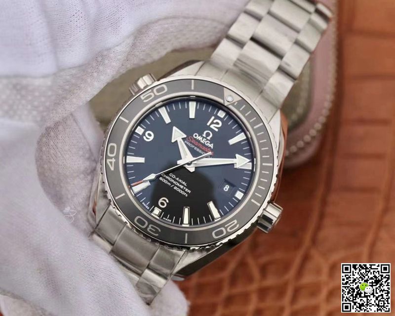 Omega Seamaster 232.30.42.21.01.001 Planet Ocean 600M VS Factory Black Dial