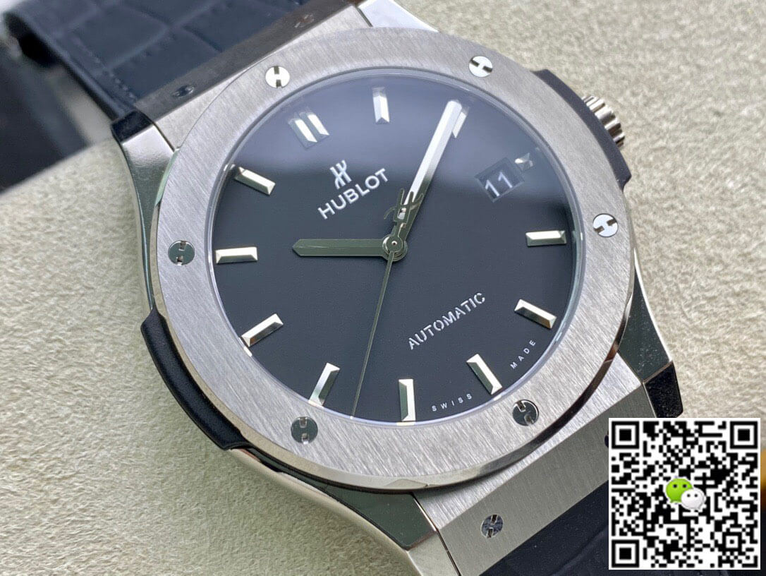 Hublot Classic Fusion 511.NX.1171.LR 42MM WWF Factory Black Strap