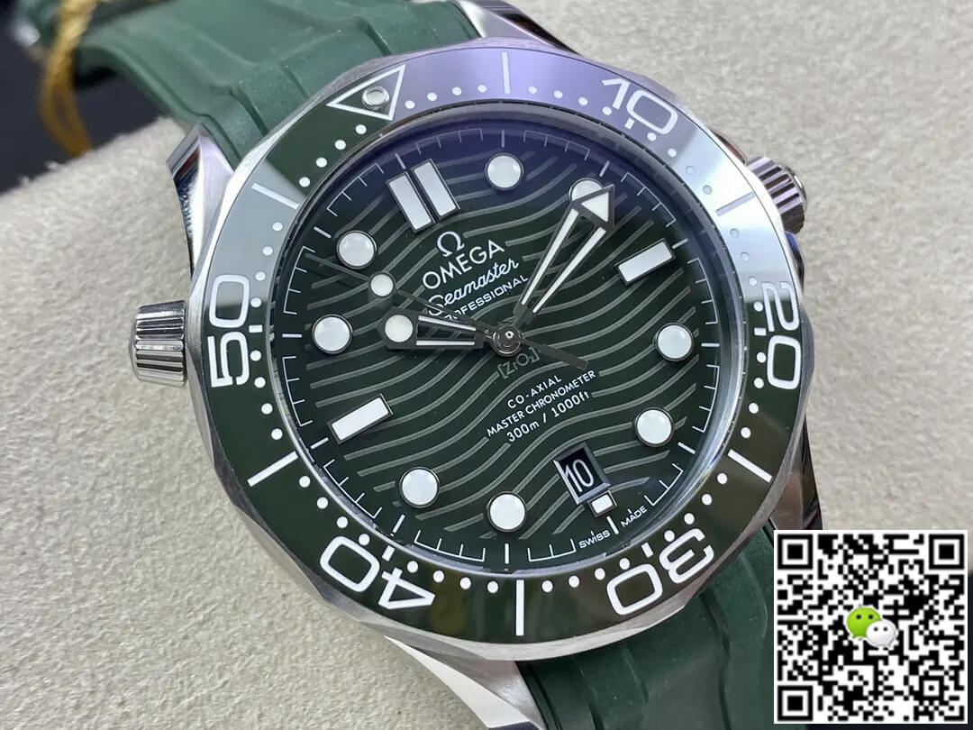 Omega Seamaster Diver 300M 210.32.42.20.10.001 VS Factory Green Dial