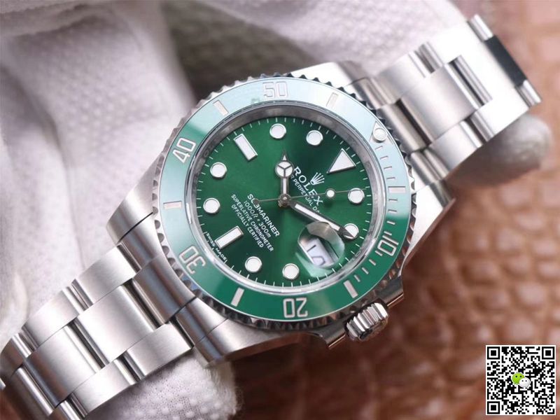 Rolex Submariner 116610LV-97200 Noob Factory V11 Green Dial