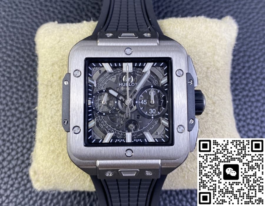 Hublot AQUARE BANG UNICO 821.NX.0170.RX BB Factory Date display