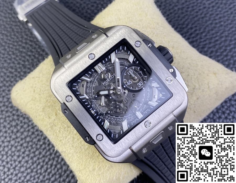 Hublot AQUARE BANG UNICO 821.NX.0170.RX BB Factory Date display