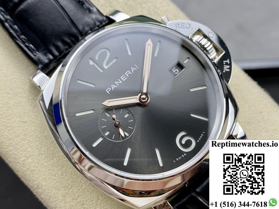 Panerai Luminor Due pam01250 VS factory date display