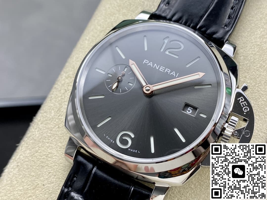 Panerai Luminor Due pam01250 VS factory date display