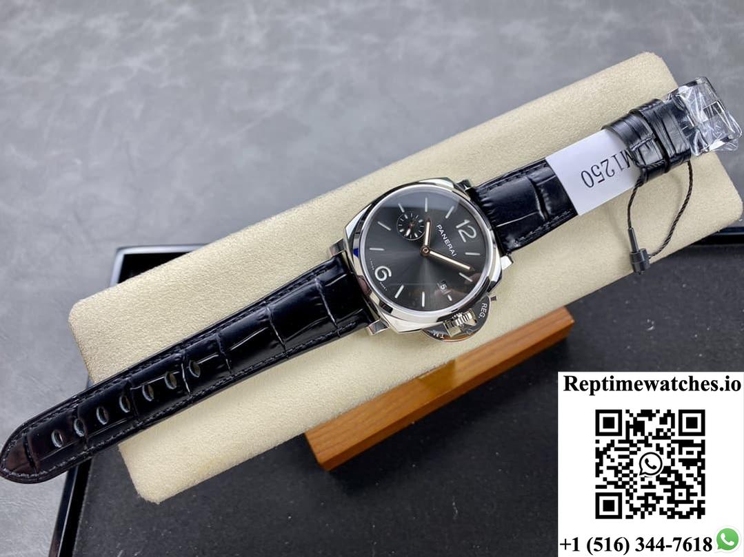 Panerai Luminor Due pam01250 VS factory date display