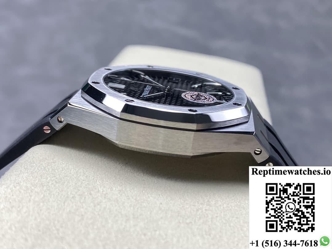 Audemars Piguet Royal Oak 15500ST APS Factory rubber strap