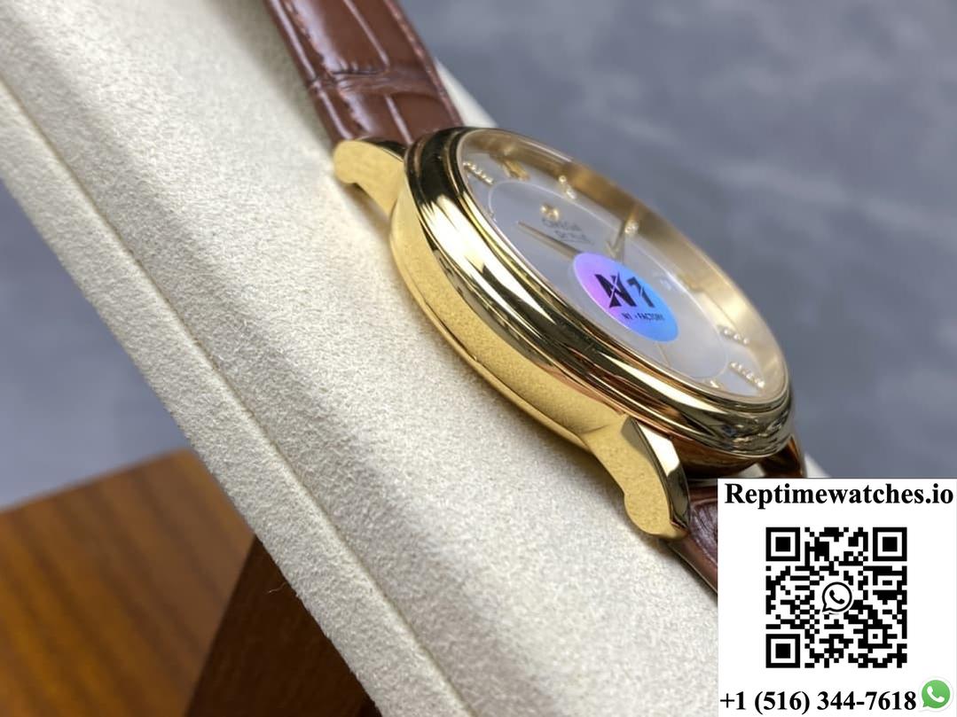 Omega De Ville 424.53.40.20.52.001 N1 factory hour markers with diamonds
