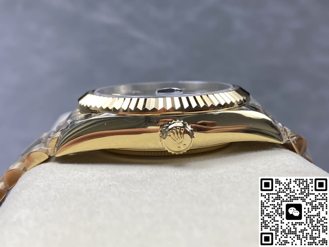 Rolex Sky-Dweller M336938-0008 NOOB Factory Month Display
