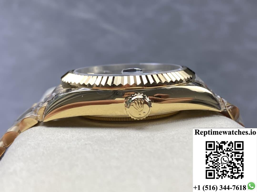 Rolex Sky-Dweller M336938-0008 NOOB Factory Month Display