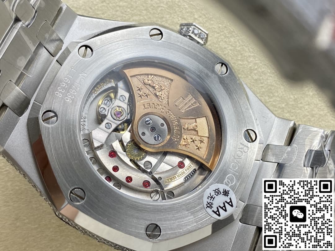 Audemars Piguet Royal Oak 15400ST.011 AMG Factory Diamond Bezel