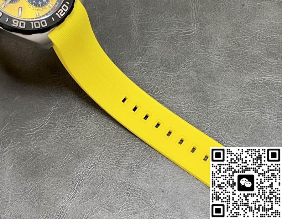 TAG Heuer F1 CAZ101AM.FT8054 Rubber Strap