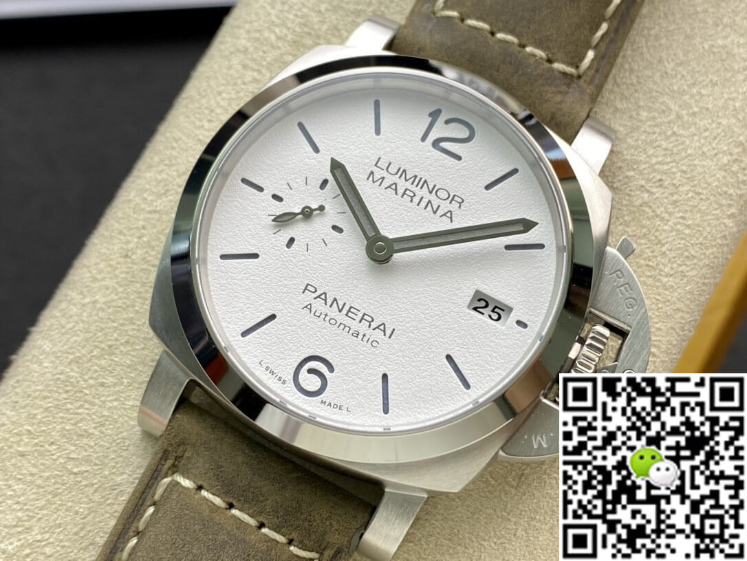 Panerai Luminor PAM01394 VS Factory White Dial