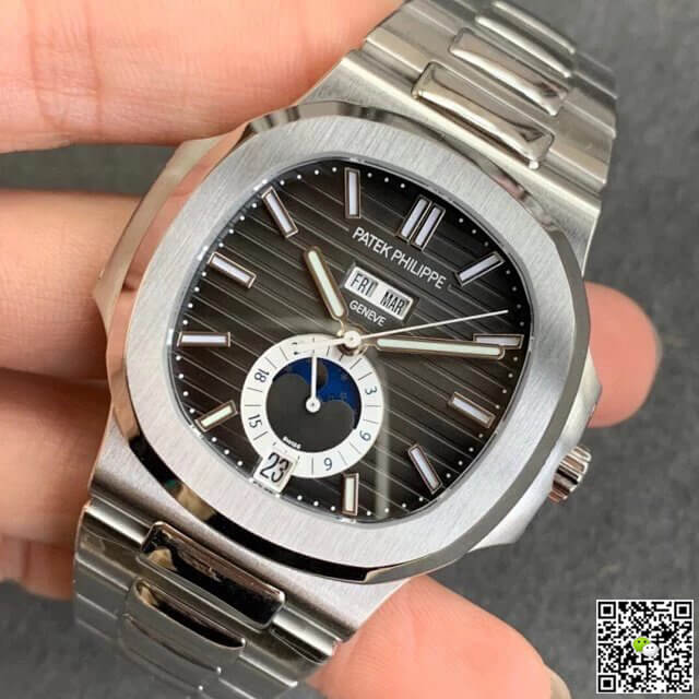 Patek Philippe Nautilus 5726/1A-001 Moonphase GR Factory Stainless Steel Strap