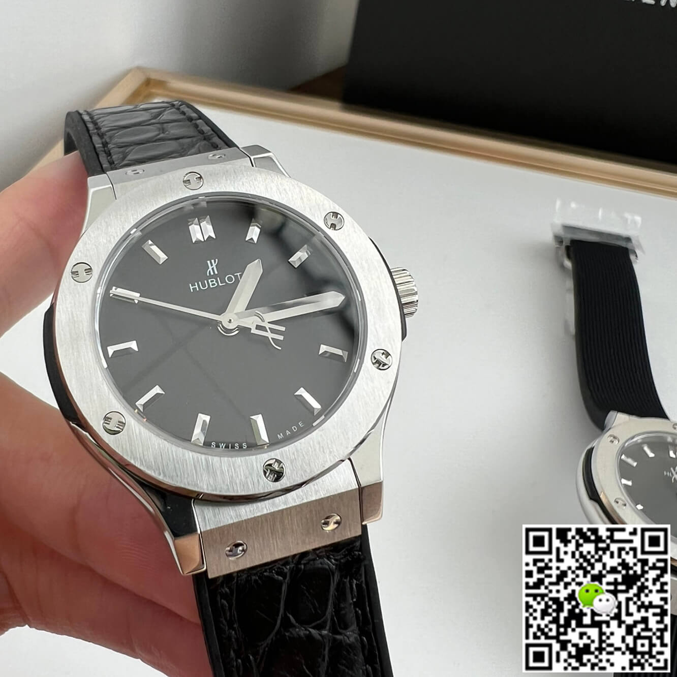 Hublot Classic Fusion 33MM Quartz HB Factory Black Strap