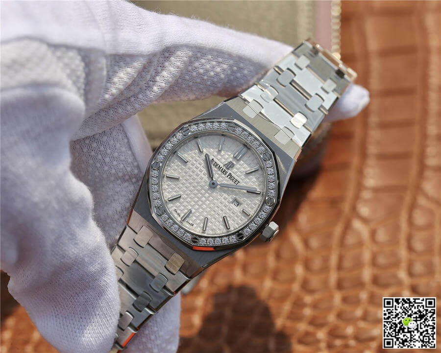 Audemars Piguet Royal Oak 67650 JF Factory Diamond White Dial