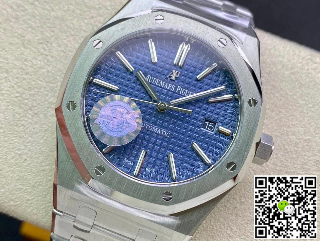 Audemars Piguet Royal Oak 15400ST.OO.1220ST.03 APS Factory Blue Dial