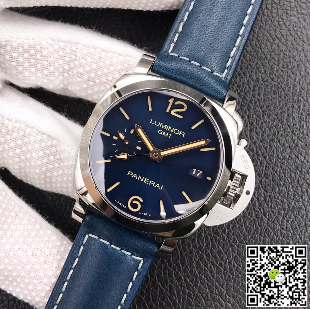 Panerai Luminor 1950 PAM00688 VS Factory Blue Dial