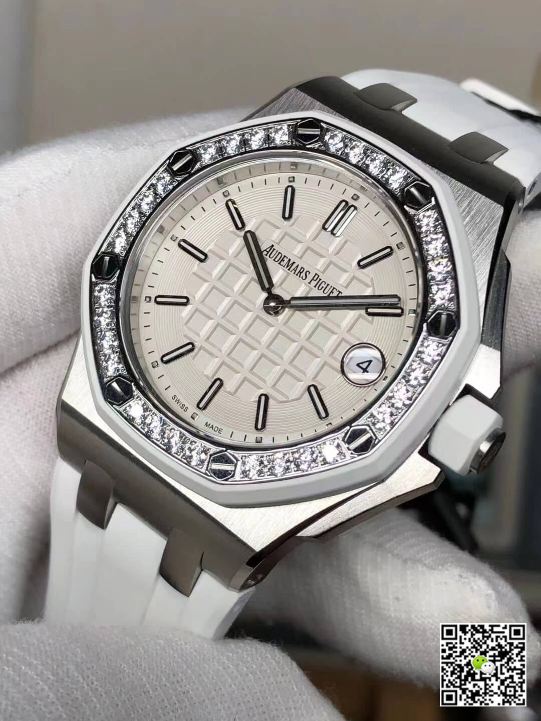 Audemars Piguet Royal Oak Offshore 67540SK.ZZ.A010CA.01 White Dial