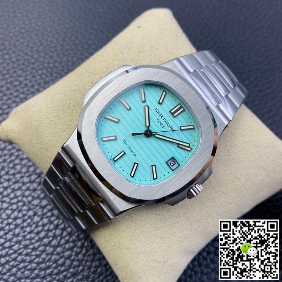 Patek Philippe Nautilus 5711/1A-018 3K Factory Tiffany Blue Dial